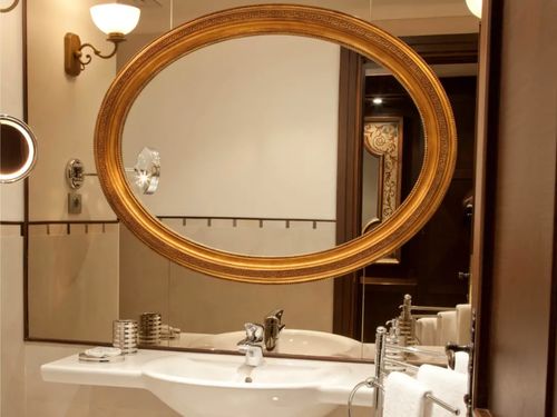 迷信镜子对着床会带来哪些不好的影响解读镜子不能对床的传说