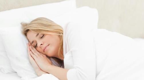 睡觉头朝哪讲究风水，万不能朝这个方位睡，不然影响你的健康