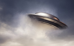 我与 UFO 的五次相遇