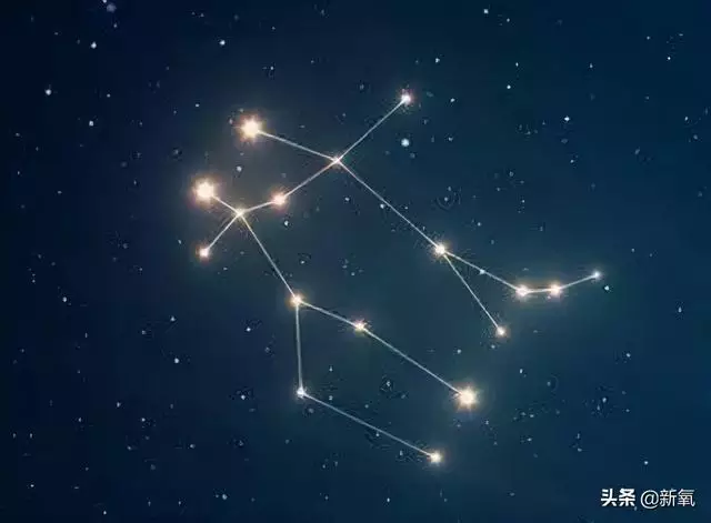 天秤座的星座图案，十二星座星星图案